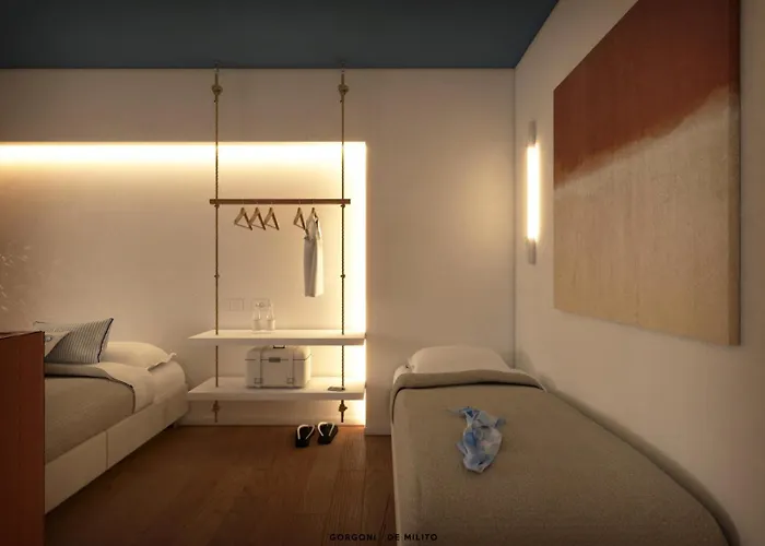 Vira Verso Est Pensionat Otranto